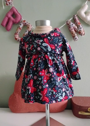 Robe fleurie longues manches fille 6 mois, brand: pas de marque, condizioni: Ottime, taglia: 3-6 mesi / 62 cm, €2.00, €2.80 include la Protezione acquisti