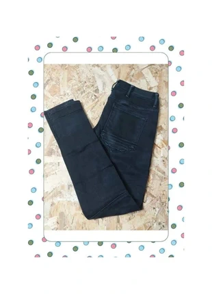 Jean G-Star RAW 5620 Custom Slim Tapered W25 L32 Femme Noir, marke: G-Star, zustand: Sehr gut, größe: XS / 34 / 6, 13,00 €, 14,35 € inklusive Vinted-Käuferschutz