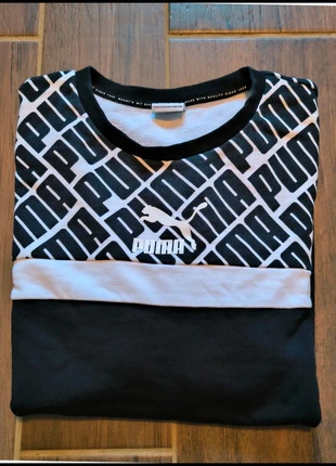 Sweat Puma noir & blanc taille M, marque: Puma, état: Très bon état, taille: M, 24,90 €, 26,85 € Protection acheteurs incluse