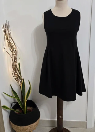 Abito Guarapo, brand: Guarapo, condizioni: Ottime, taglia: L / IT 44 / EU 40, €6.00, €7.00 include la Protezione acquisti