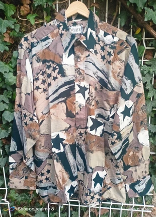 Chemise vintage y2k crazyprint Narcos style button shirt, marque: Vintage Dressing, état: Très bon état, taille: M, 20,00 €, 21,70 € Protection acheteurs incluse