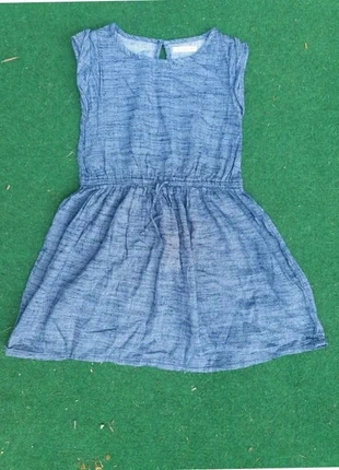 Robe fluide effet jeans sans manche en parfait état, brand: Monoprix, condition: Very good, size: 8 years / 128 cm, €2.00, €2.80 includes Buyer Protection