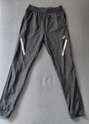 Asics lite show broek size S, marque: Asics, état: Très bon état, taille: S, 45,00 €, 47,95 € Protection acheteurs incluse