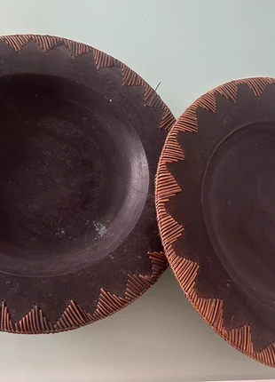 Lot de 2 grands plats décoratifs en bois – 33 cm, marque: sans marque, état: Bon état, 12,00 €, 13,30 € Protection acheteurs incluse