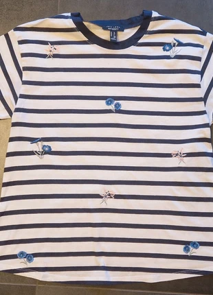 T-shirt New look maternity T. M, marque: New Look Maternity, état: Neuf sans étiquette, taille: M / 38 / 10, 5,00 €, 5,95 € Protection acheteurs incluse