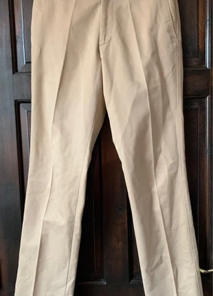 Preowned Charles Tyrwhitt dress trousers size 30/32 in satisfactory condition(V1), brand: Charles Tyrwhitt, condition: Satisfactory, size: W30, £6.00, £7.00 includes Buyer Protection