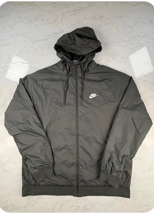 Veste coupe vent Nike vintage Noir Homme taille XL SKU239, marke: Nike, zustand: Sehr gut, größe: XL, 35,00 €, 37,45 € beinhaltet Vinted-Käuferschutz Pro