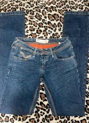 low rise skinny jeans vintage, merk: Inside, staat: Heel goed, maat: XXS / 32 / 4, € 14,00, € 15,40 inclusief Kopersbescherming