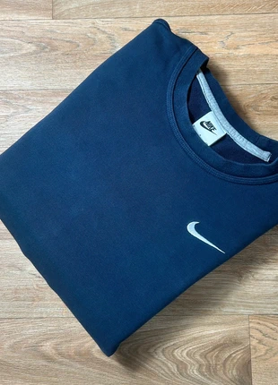 Pull Nike bleu marine taille S adulte | logo brodé | très bon état, brand: Nike, condition: New without tags, size: S, €20.00, €21.70 includes Buyer Protection
