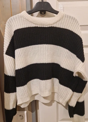 Pull femme S, merk: Jennyfer, staat: Heel goed, maat: S / 36 / 8, € 5,00, € 5,95 inclusief Kopersbescherming