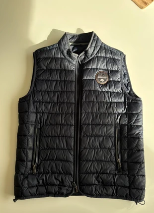 veste sans manche napapijri, merk: Napapijri, staat: Nieuw zonder prijskaartje, maat: L, € 50,00, € 53,20 inclusief Kopersbescherming