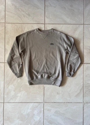 Sweat Umbro Vintage Gris / Beige S, marque: Umbro, état: Très bon état, taille: S, 27,00 €, 29,05 € Protection acheteurs incluse