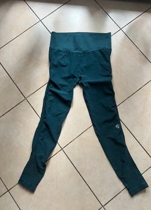 Leggings Oceans Apart Beverley Deep Green, brand: Oceans Apart, condizioni: Nuovo senza cartellino, taglia: M / IT 42 / EU 38, €25.00, €26.95 include la Protezione acquisti