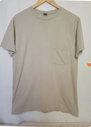 tee shirt beige GAP taille S/M en très bon état, marque: GAP, état: Très bon état, taille: S, 9,00 €, 10,15 € Protection acheteurs incluse