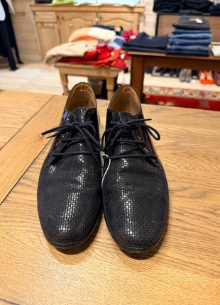 Chaussures à lacets Karston noires pailletées - Pointure 36 - Fabrication française, marca: Karston, estado: Muy bueno, tamaño: 36, 35,00 €, 37,45 € Protección al comprador incluida