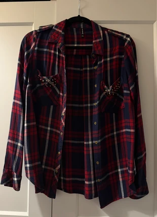 Stradivarius Checked Shirt, Chemise à Carreaux - Red & Navy Size S, brand: Stradivarius, condition: Very good, size: S / 36 / 8, €5.00, €5.95 includes Buyer Protection
