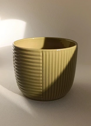 Cache pot vert kaki, marque: Inconnu, état: Neuf sans étiquette, 2,00 €, 2,80 € Protection acheteurs incluse