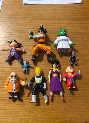 lot 9 figurines dragon ball, marque: Dragon Ball, état: Bon état, taille: Prématuré, jusqu'à 44cm, 12,00 €, 13,30 € Protection acheteurs incluse