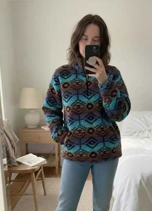 Sweat à motif géométrique bleu ciel M 38, marke: Elise&Co, zustand: Sehr gut, größe: M / 38 / 10, 44,99 €, 47,94 € inklusive Vinted-Käuferschutz