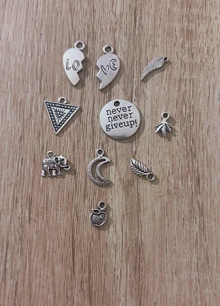 Breloques argenté, zustand: Sehr gut, 1,00 €, 1,75 € inklusive Vinted-Käuferschutz