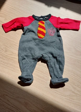 Pyjama Harry Potter maat 50-56, marca: Harry Potter, estado: Muito bom, tamanho: Até 1 mês / 50 cm, €2.00, €2.80 inclui Proteção do Comprador