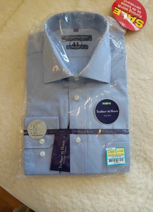 Nieuwe blouse, merk: Tailor & Son, staat: Nieuw met prijskaartje, maat: 41 cm, € 6,00, € 7,00 inclusief Kopersbescherming