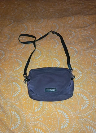 Paars schoudertasje van Mandarina Duck, marca: Mandarina Duck, estado: Muy bueno, 6,00 €, 7,00 € Protección al comprador incluida