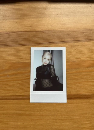 Polaroid Rosé blackpink, marque: BlackPink, état: Neuf, 4,50 €, 5,43 € Protection acheteurs incluse