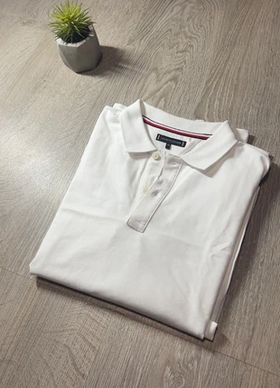 Polo Tommy Hilfiger EST. 1985 manches longues blanc – Taille M, merk: Tommy Hilfiger, staat: Heel goed, maat: M, € 12,40, € 13,72 inclusief Kopersbescherming