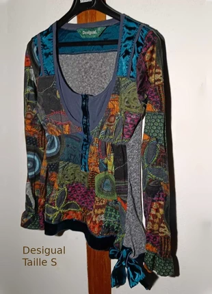 Top à nouer Desigual – Taille 38 – Détails brodés & satinés, marke: Desigual, zustand: Sehr gut, größe: S / 36 / 8, 11,25 €, 12,51 € inklusive Vinted-Käuferschutz