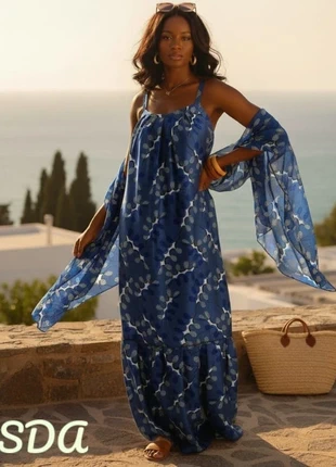 Chic robe longue en satin de soie avec son foulard motifs africains, marke: Africa, zustand: Sehr gut, größe: M / 38 / 10, 54,00 €, 57,40 € beinhaltet Vinted-Käuferschutz Pro