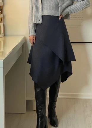 jupe marine asymétrique marine taille M, merk: triaxia, staat: Heel goed, maat: M / 38 / 10, € 56,90, € 60,45 inclusief Kopersbescherming Pro