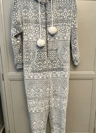 Onesie medium Christmas, brand: buenos noches, condition: Very good, size: M / UK 12-14, £8.00, £9.10 includes Buyer Protection