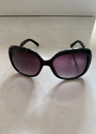 Lunettes de soleil noires oversize – Verres dégradés – Style chic & tendance, marque: Soleil, état: Très bon état, 2,00 €, 2,80 € Protection acheteurs incluse