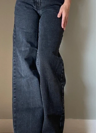 jean jambes évasées, marque: Shein, état: Bon état, taille: XS / 34 / 6, 5,00 €, 5,95 € Protection acheteurs incluse