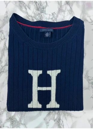Pull Tommy Hilfiger Bleu Marine / Col Rond / Logo brodé / Taille M Femme, marke: Tommy Hilfiger, zustand: Sehr gut, größe: M / 38 / 10, 23,00 €, 24,85 € inklusive Vinted-Käuferschutz