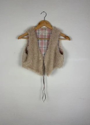 Gilet sans manches beige poilu Baby Bol – doublure à carreaux, marque: Babybol, état: Très bon état, taille: 5 ans / 110 cm, 8,00 €, 9,10 € Protection acheteurs incluse