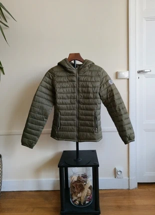 Belle doudoune légère te marque Jennifer en taille S, merk: Jennifer, staat: Heel goed, maat: S / 36 / 8, € 12,00, € 13,30 inclusief Kopersbescherming Pro