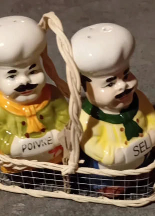 🎁🎄Set original salière et poivrière en porcelaine, marque: Porcelaine de Paris, état: Neuf sans étiquette, 8,00 €, 9,10 € Protection acheteurs incluse