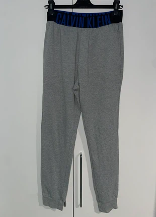 Pantalone Tuta Uomo Calvin Klein – Taglia S – Comfort & Stile Casual, marca: Calvin Klein, estado: Novo sem etiquetas, tamanho: S, €17.00, €18.55 inclui Proteção do Comprador