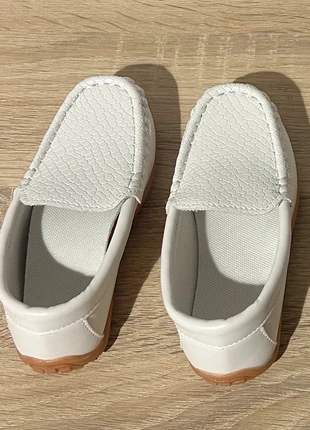 Chaussures garçon, brand: Shein, condizioni: Nuovo senza cartellino, taglia: 27, €2.50, €3.33 include la Protezione acquisti