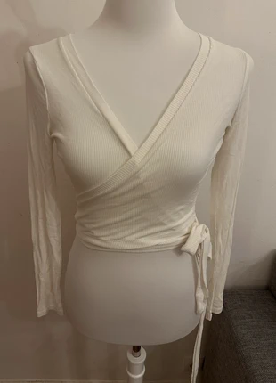 ASOS Oberteil zum Binden / Wickeloberteil weiß, merk: ASOS Design, staat: Nieuw zonder prijskaartje, maat: XS / 34 / 6, € 14,00, € 15,40 inclusief Kopersbescherming