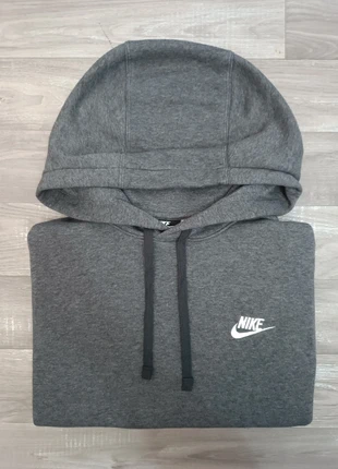 Sweat à capuche Nike gris foncé logo brodé homme Taille S, marque: Nike, état: Très bon état, taille: S, 30,00 €, 32,20 € Protection acheteurs incluse