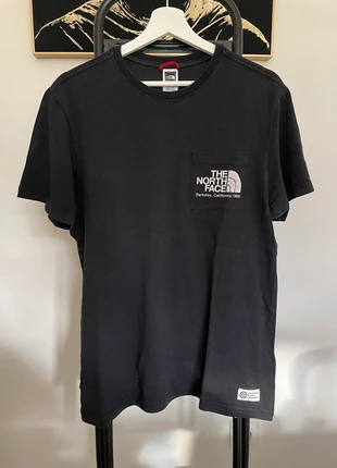 T-shirt The North Face noir - Taille S, brand: The North Face, condizioni: Ottime, taglia: S, €5.99, €6.99 include la Protezione acquisti
