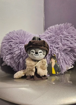 Outfit skzoo royal brown per karma 10 cm - peluche non incluso, marque: Stray Kids, état: Neuf avec étiquette, taille: Taille unique, 13,90 €, 15,30 € Protection acheteurs incluse