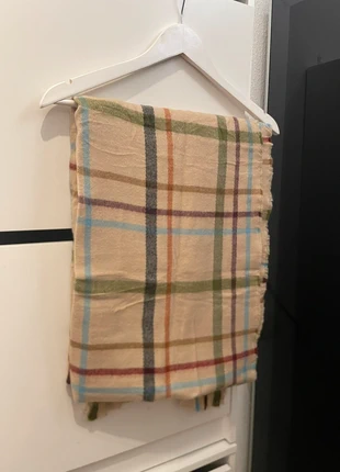 Bufanda beige cuadros, marque: Stradivarius, état: Très bon état, 5,00 €, 5,95 € Protection acheteurs incluse