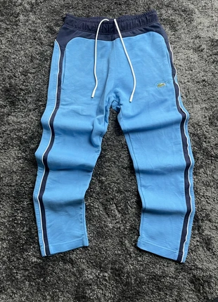Lacoste Jogginghose Hellblau | Y2K Style | Pashastyle | Sportswear, marque: Lacoste, état: Très bon état, taille: S, 34,90 €, 37,35 € Protection acheteurs incluse