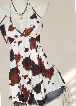 Top dos nu imprimé tache marron style Y2K – coupe asymétrique évasée, marca: Vayra, estado: Muy bueno, tamaño: S / 36 / 8, 22,90 €, 24,75 € Protección al comprador incluida