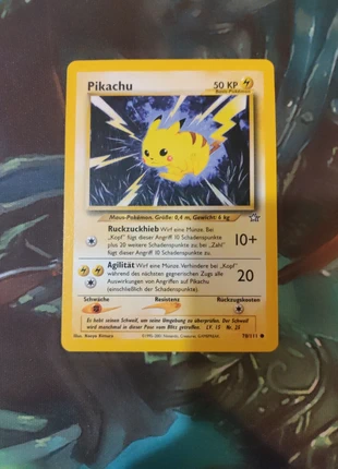 Pikachu Néo Genesis, marque: Pokémon, état: Très bon état, 2,50 €, 3,33 € Protection acheteurs incluse