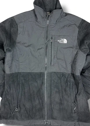 Veste polaire The North Face Denali noire, marque: The North Face, état: Très bon état, taille: S, 34,90 €, 37,35 € Protection acheteurs incluse